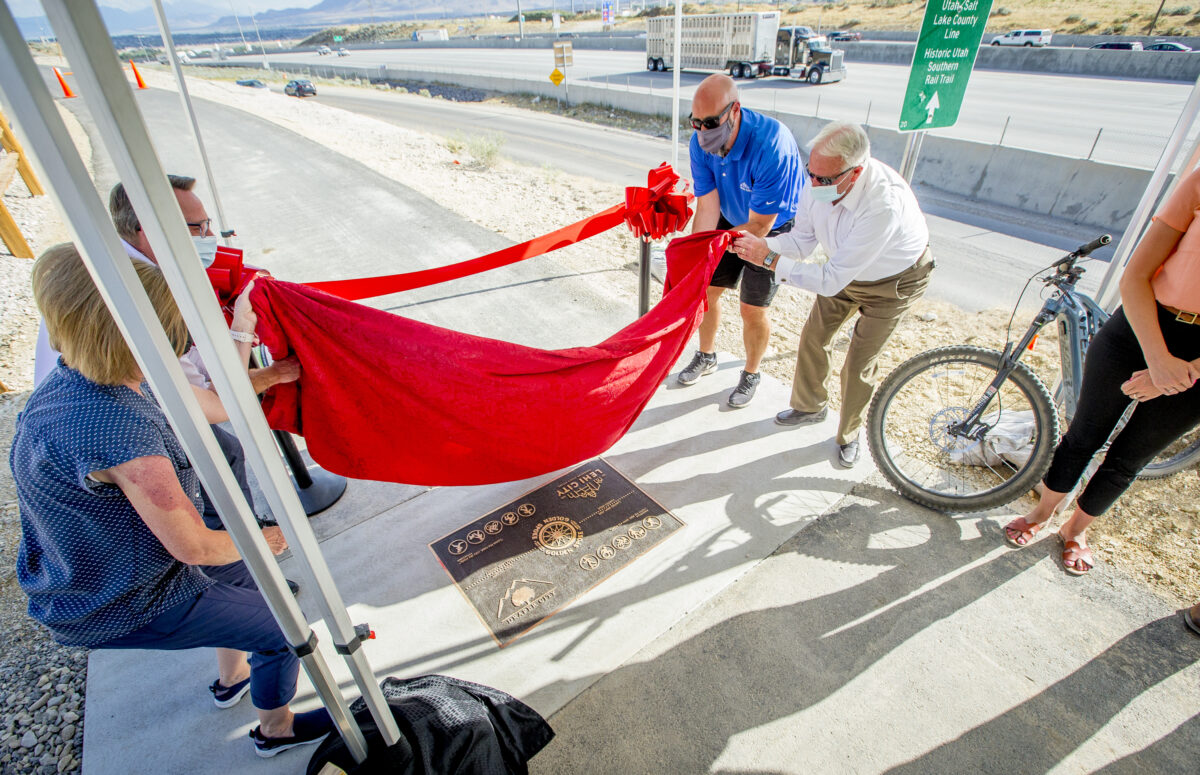 Lehi, Draper officials peddle completion of new trail connecting Utah